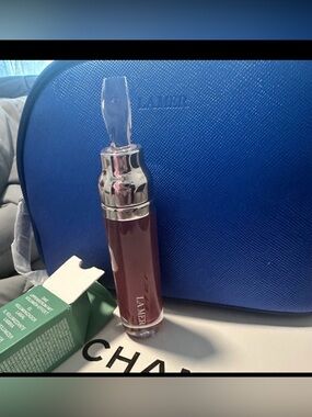 La Mer Pink Lip Balm Gloss
